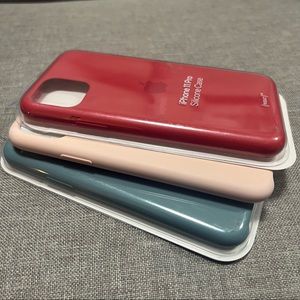 Lot of 3 IPHONE 11 Pro Apple Silicone Case for Cactus Product red and Sand Pink